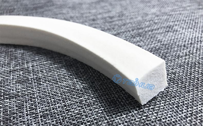 發(fā)泡條是什么？硅膠發(fā)泡條有哪些特點(diǎn)？有多種顏色的嗎？