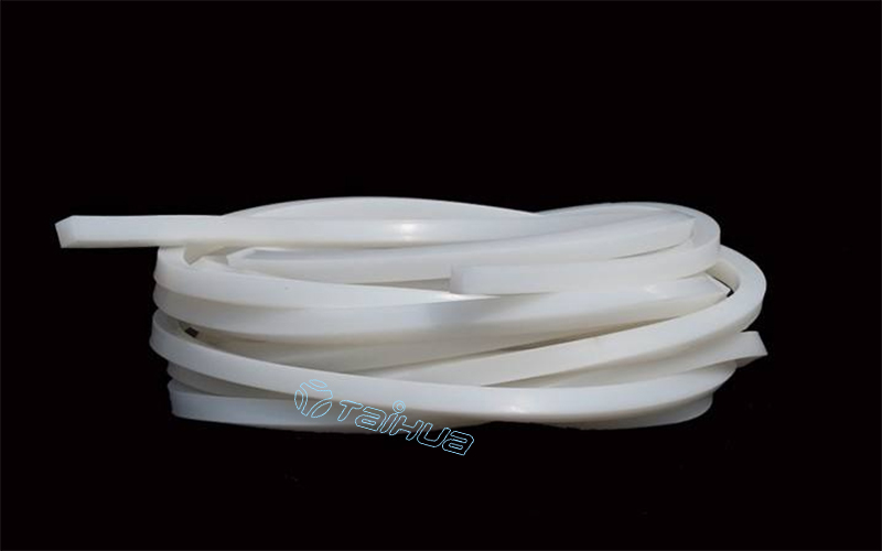 硅膠擠出制品-硅膠密封條的功能及應(yīng)用有哪些？